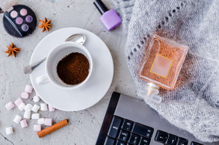 Decluttering Your Space: Minimalist Feng Shui Techniques for the Busy Urban Professional
