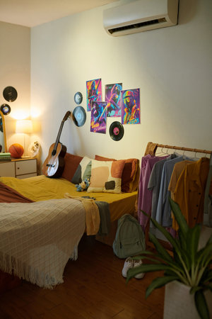 Decluttering the Bedroom: Feng Shui Tips for Making Space for Love