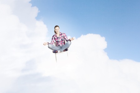 Monthly Flying Stars and Abundance Rituals: Zodiac-Aligned Practices for Prosperity