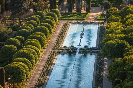 Outdoor Water Features: Boosting Curb Appeal and Harmonizing Energy in American Gardens