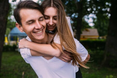 Feng Shui and Modern Love: Integrating Traditional Wisdom with Contemporary Relationships