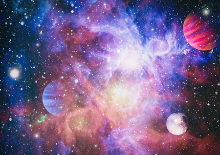 The Influence of Western Zodiac Signs on Feng Shui: Harmonizing Astrology and Energy Flow